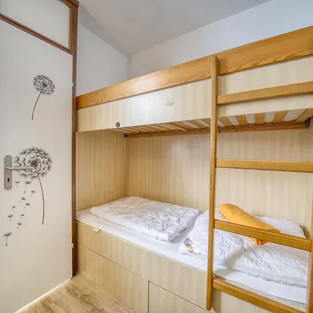 - Haus C, App 0c1202